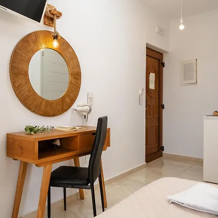 アパートホテル Eclipse Naxos Agia Anna (Naxos)