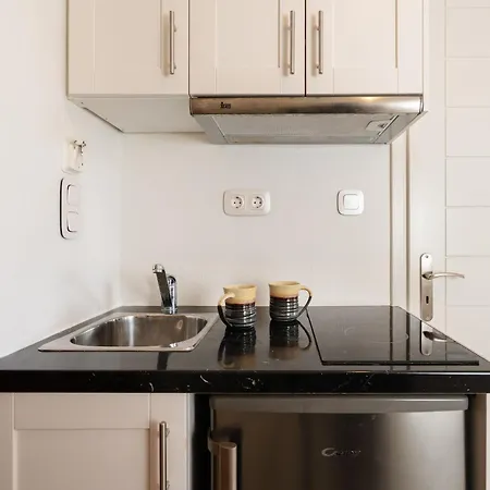 アパートホテル Eclipse Naxos 3*