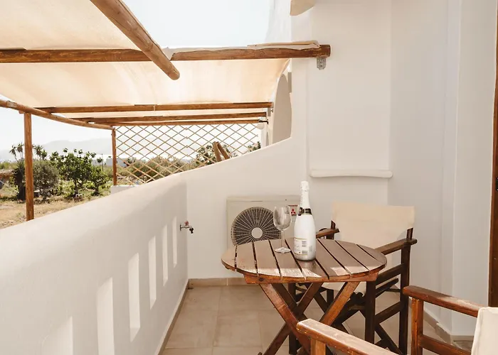 Eclipse Naxos Agia Anna (Naxos)