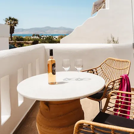 Eclipse Naxos Апарт-отель 3*