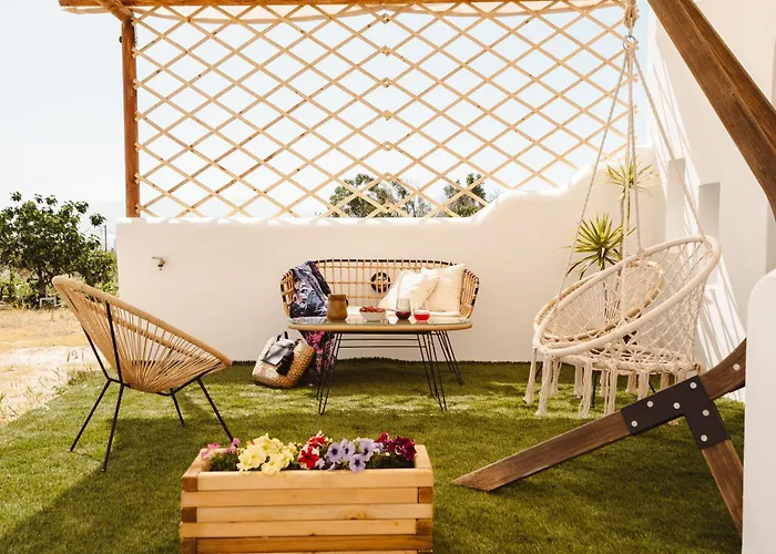 Eclipse Naxos Lägenhetshotell Agia Anna (Naxos)